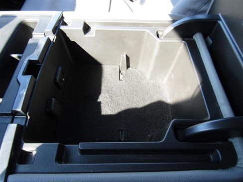 Used 2017 GMC Sierra 1500 4x4 Double Cab w/ Sierra Convenience Package image 23