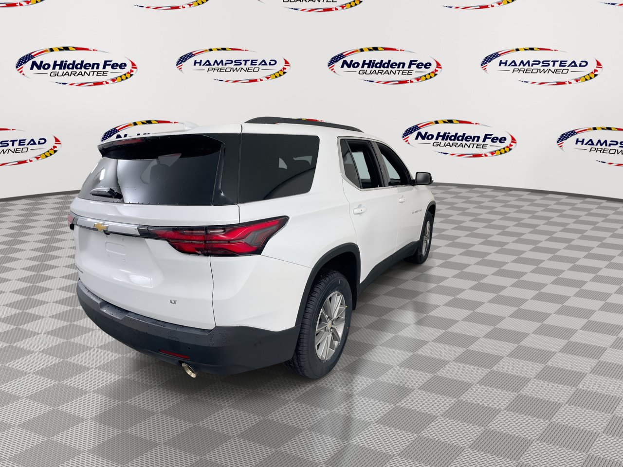 Used 2023 Chevrolet Traverse LT AWD/4WD image 9