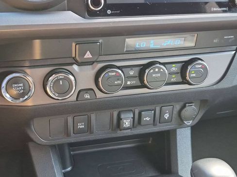 Used 2023 Toyota Tacoma TRD Sport AWD/4WD image 20