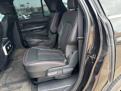 Used 2024 Ford Expedition Max Limited image 13