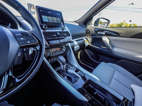 New 2026 Mitsubishi Eclipse Cross SEL image 30