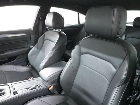 Used 2019 Volkswagen Arteon SE image 12