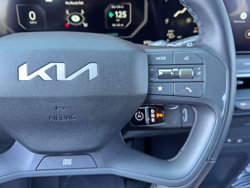 Used 2024 Kia EV9 Light Long Range image 20
