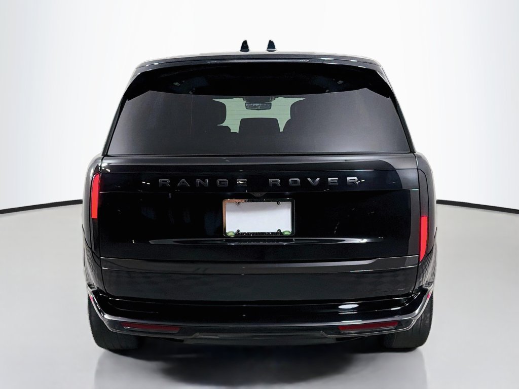 Certified 2025 Land Rover Range Rover Long Wheelbase Autobiography AWD/4WD image 6