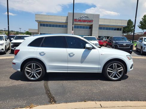 Used 2016 Audi SQ5 Premium Plus w/ Technology Package AWD/4WD image 3