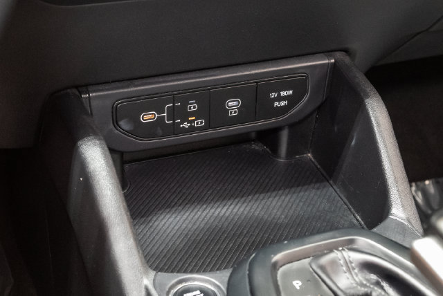 Used 2025 Kia K4 FWD image 19