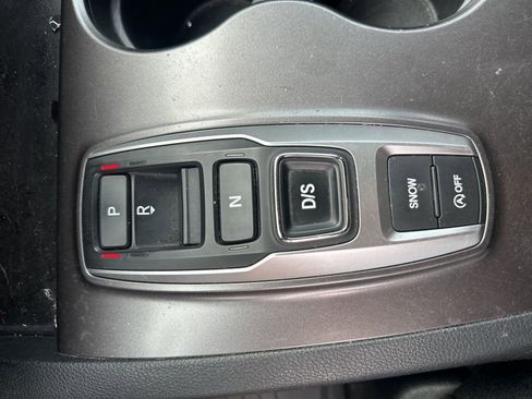 Used 2021 Honda Pilot EX image 18