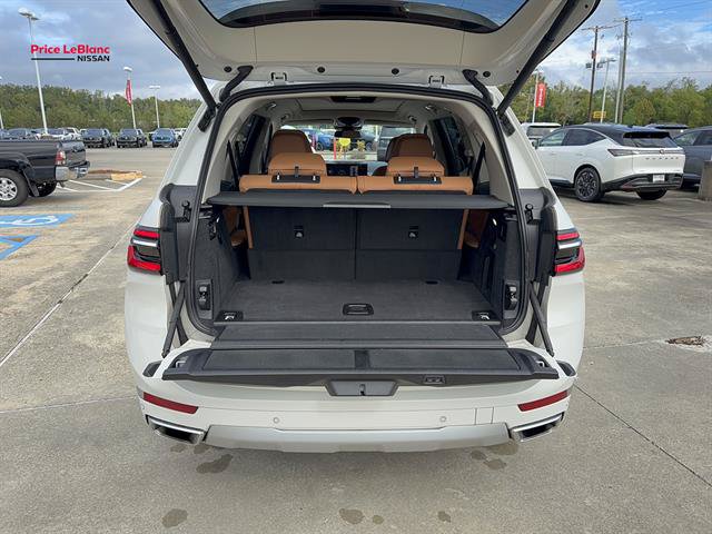 Used 2024 BMW X7 xDrive40i w/ Premium Package AWD/4WD image 30