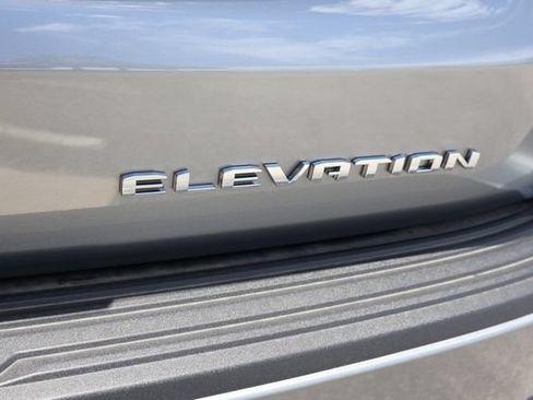New 2026 GMC Yukon XL Elevation w/ Elevation Premium Package AWD/4WD image 9