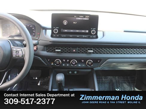 Certified 2025 Honda Accord SE image 16