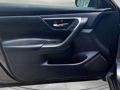 Used 2017 Nissan Altima 2.5 S w/ Power Driver Seat Package FWD image 23