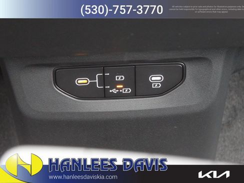 New 2025 Kia EV6 Light image 25