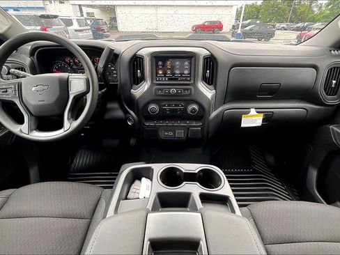 New 2026 Chevrolet Silverado 1500 Custom Trail Boss AWD/4WD image 5