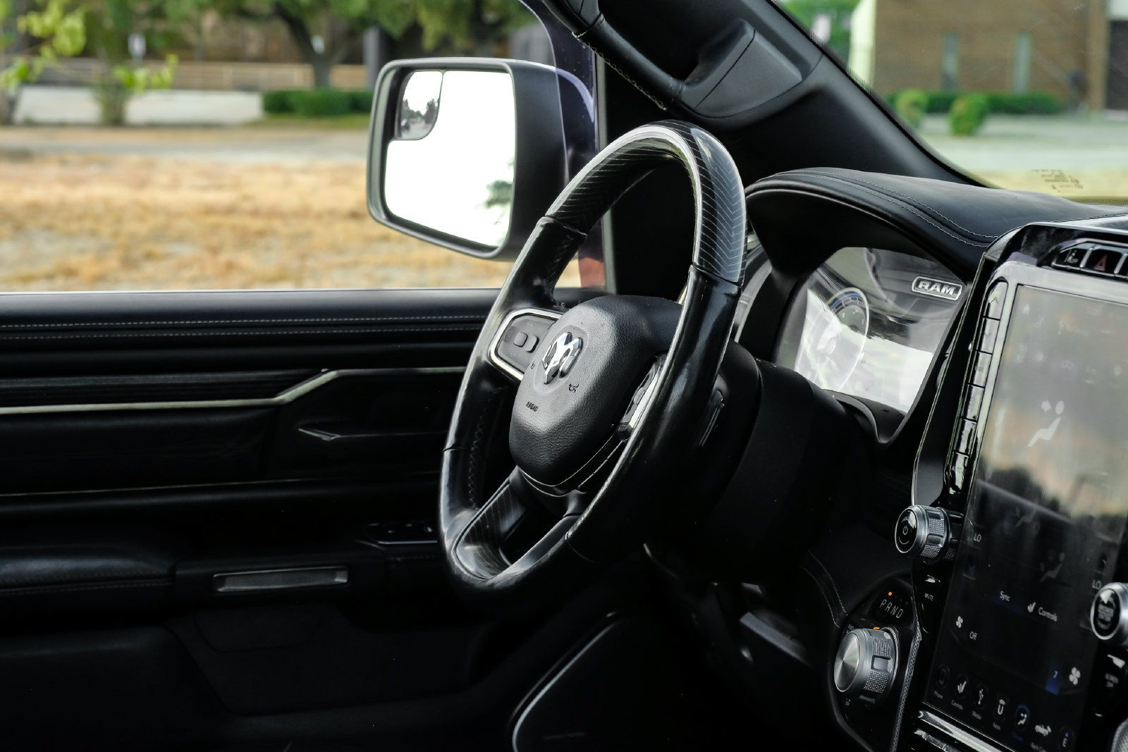 Used 2020 RAM 1500 Limited AWD/4WD image 16