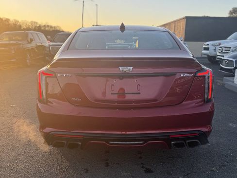 Used 2020 Cadillac CT5 V w/ Premium Package image 5