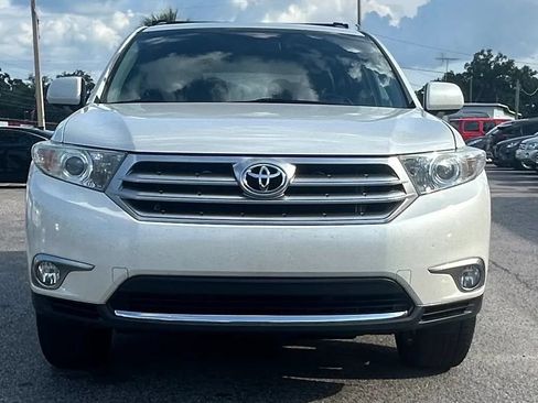 Used 2013 Toyota Highlander Limited FWD image 4