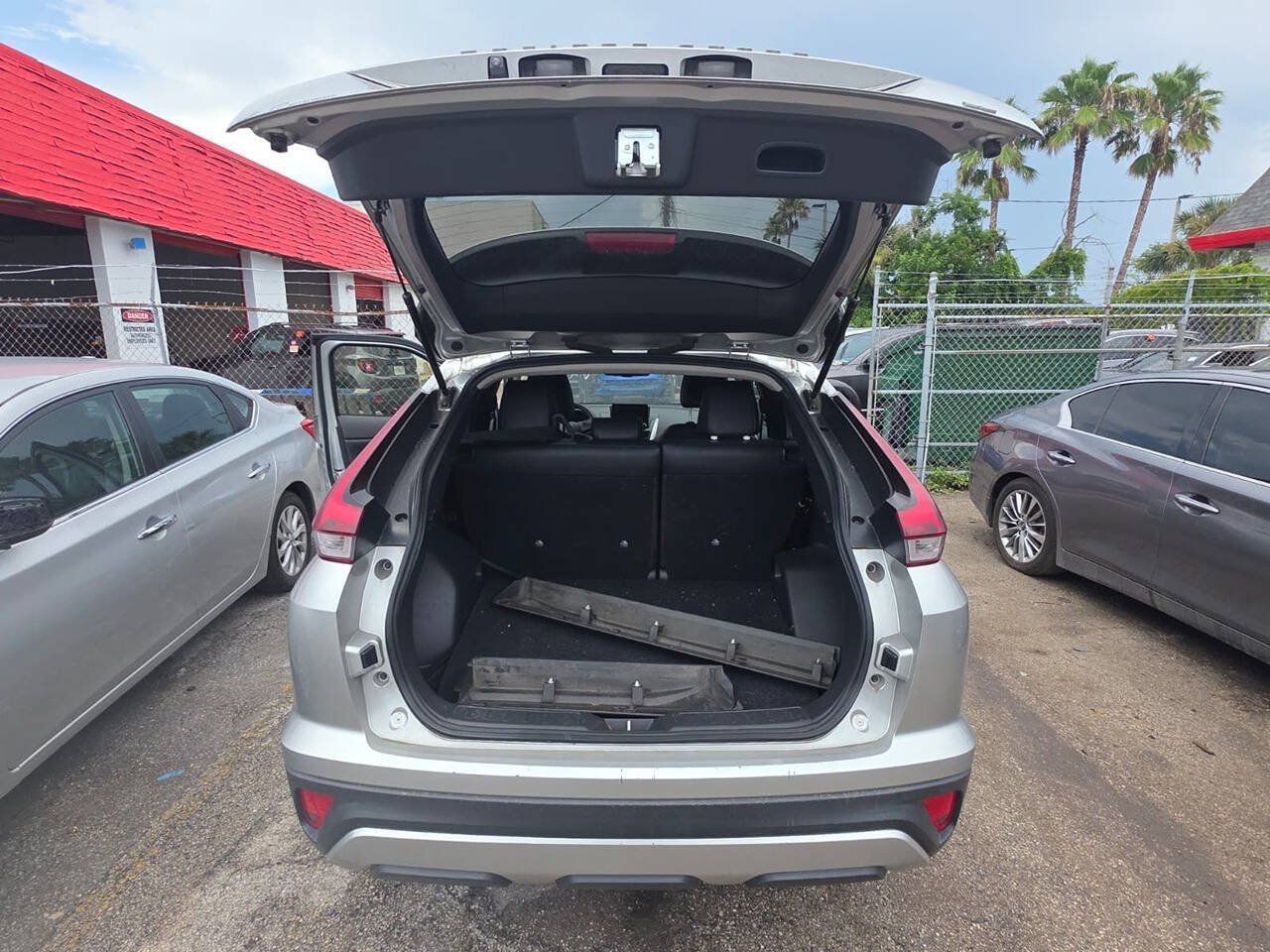 Used 2022 Mitsubishi Eclipse Cross SE FWD image 13