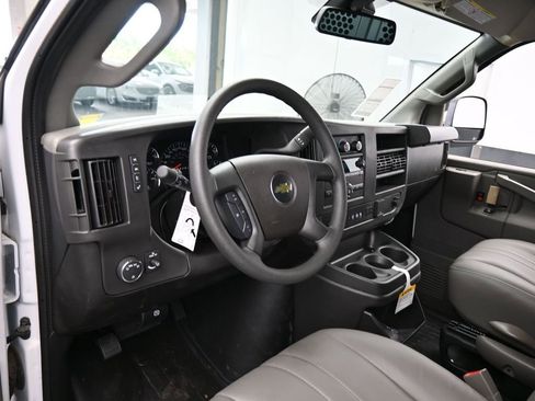 New 2025 Chevrolet Express 3500 Extended w/ Driver Convenience Package image 10