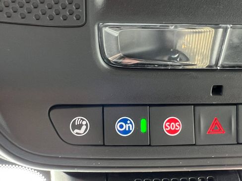 Used 2026 Chevrolet Equinox LT w/ Convenience Package II AWD/4WD image 16
