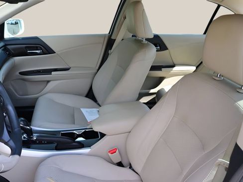 Used 2015 Honda Accord EX-L image 13