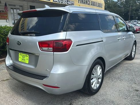 Used 2016 Kia Sedona EX FWD image 3