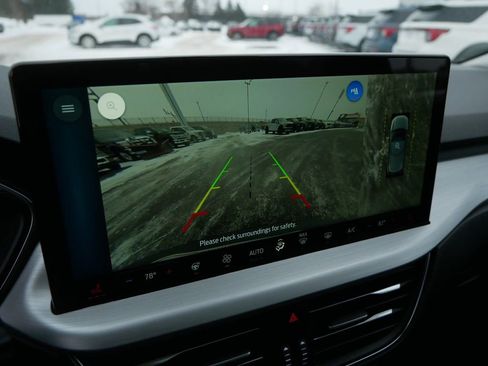 Used 2025 Ford Escape SE w/ PHEV Premium Package image 32