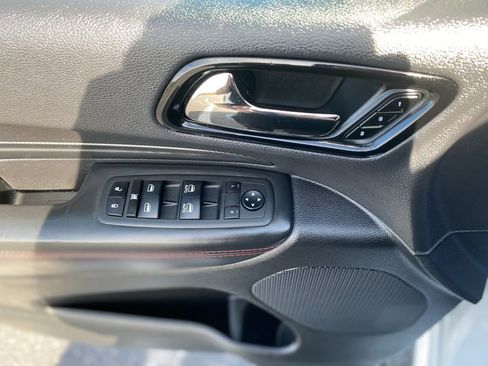 Used 2024 Dodge Durango GT RWD image 20