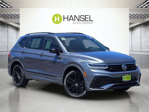 Used 2022 Volkswagen Tiguan SE R-Line AWD/4WD image 1