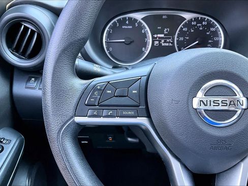 Used 2019 Nissan Kicks S FWD image 23