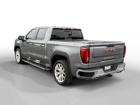 Used 2020 GMC Sierra 1500 SLT w/ SLT Premium Plus Package image 3