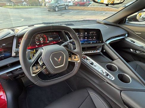 New 2027 Chevrolet Corvette Stingray Convertible w/ 1LT RWD image 17
