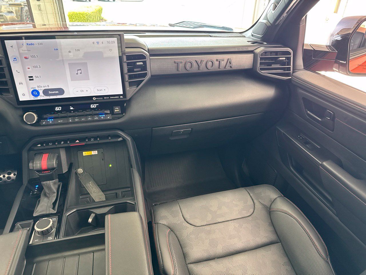 Used 2024 Toyota Tundra TRD Pro AWD/4WD image 52