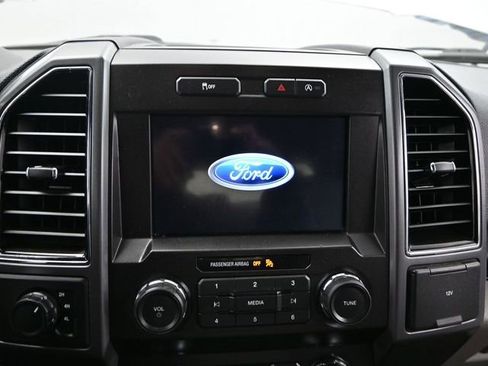 Used 2019 Ford F150 XLT image 13