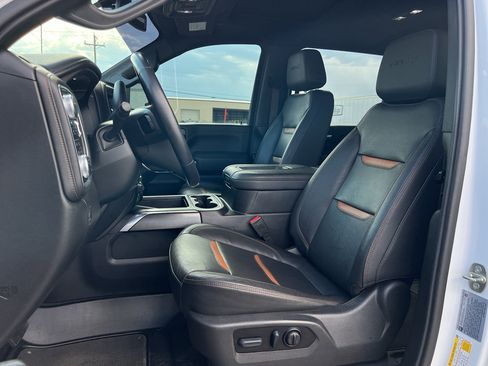 Certified 2022 GMC Sierra 3500 AT4 w/ AT4 Preferred Package AWD/4WD image 28
