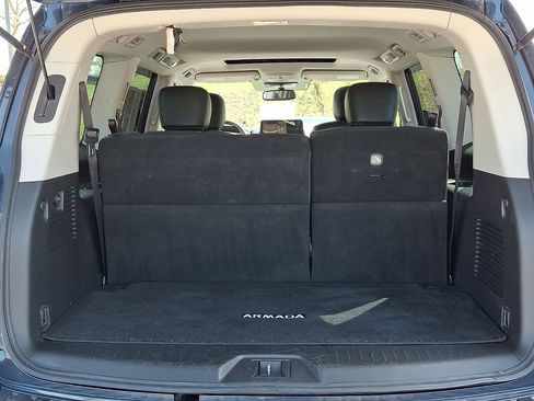 Used 2023 Nissan Armada SL w/ Captain's Chairs Package AWD/4WD image 33
