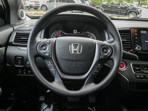 Used 2023 Honda Ridgeline Sport image 18