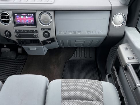 Used 2012 Ford F250 XLT w/ XLT Value Pkg image 32