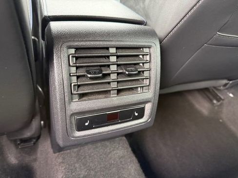 Used 2024 Volkswagen Golf R image 23