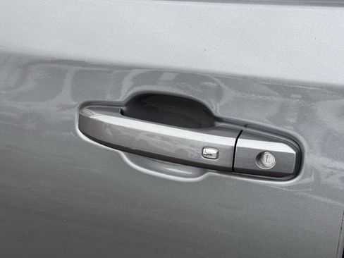 Used 2020 Chevrolet Silverado 1500 RST w/ All-Star Edition image 41