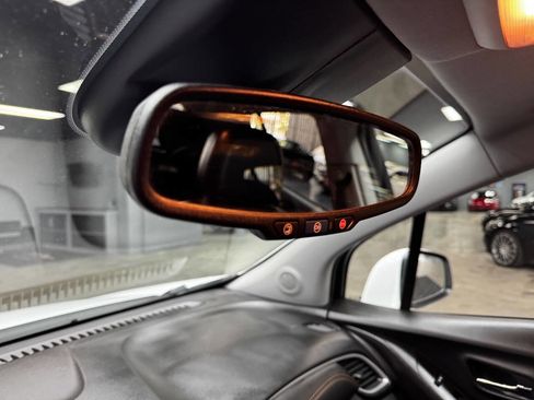 Used 2019 Chevrolet Trax LT w/ LT Convenience Package image 26