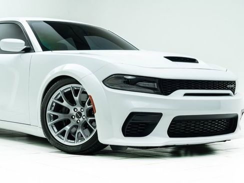 Used 2021 Dodge Charger SRT Hellcat image 4