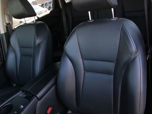 Certified 2023 Nissan Rogue SV w/ SV Premium B Package FWD image 6