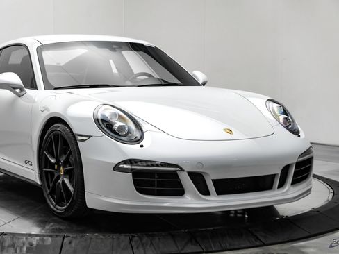 Used 2015 Porsche 911 Carrera GTS RWD image 25