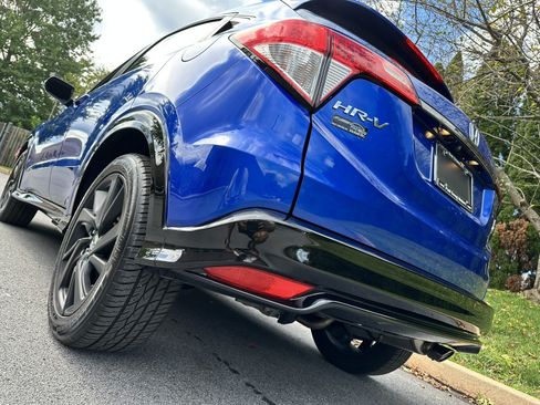 Used 2021 Honda HR-V Sport image 89