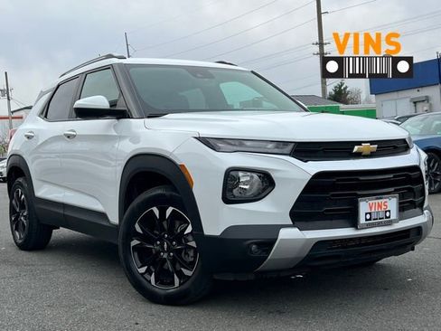Used 2022 Chevrolet TrailBlazer LT w/ Convenience Package image 1