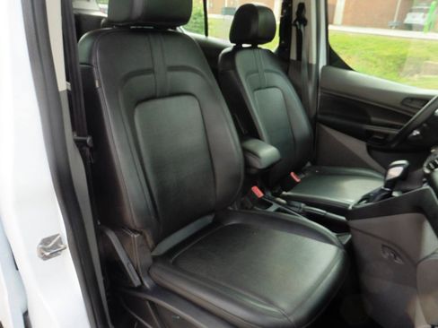 Used 2019 Ford Transit Connect XL FWD image 14