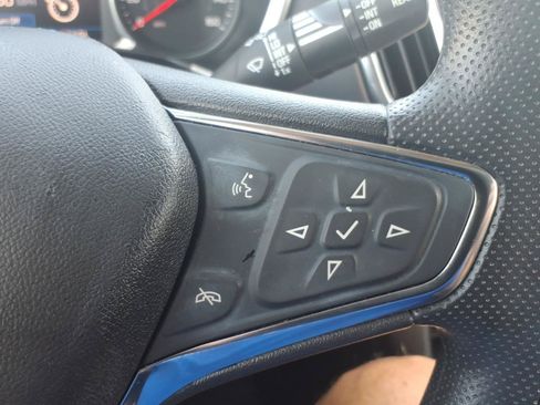 Used 2021 Chevrolet Equinox LT FWD image 22