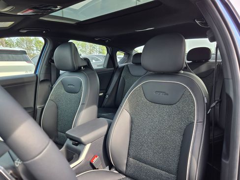 New 2025 Kia K4 GT-Line w/ GT-Line Sunroof Package image 23