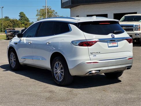 Used 2024 Buick Enclave Premium image 6