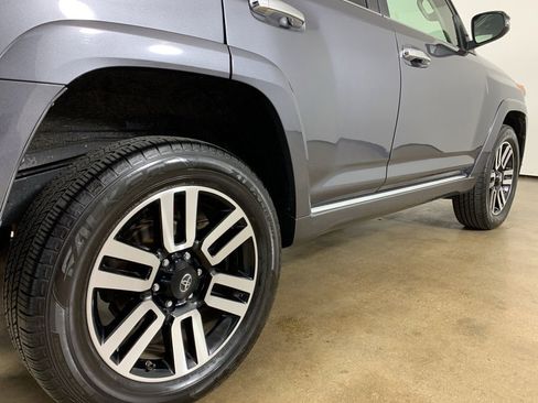 Used 2019 Toyota 4Runner Limited image 9